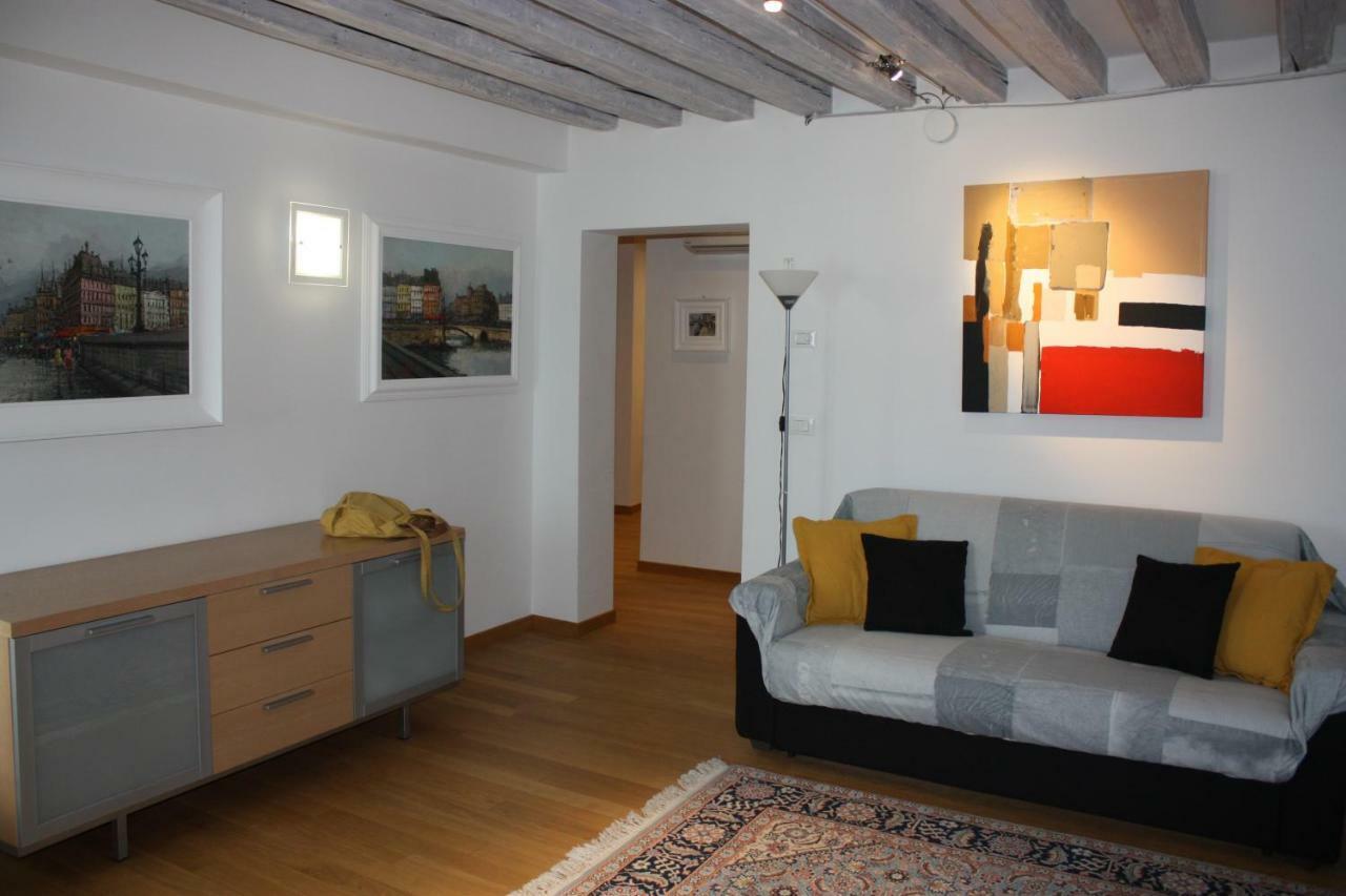 Ca' Ribaldi Appartement *